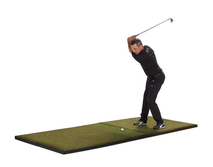 Golfer Hitting on FiberBuilt Center Hitting Golf Mat